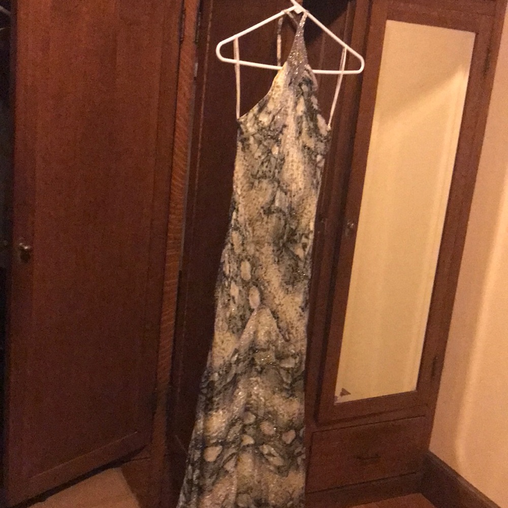 PROM DRESS